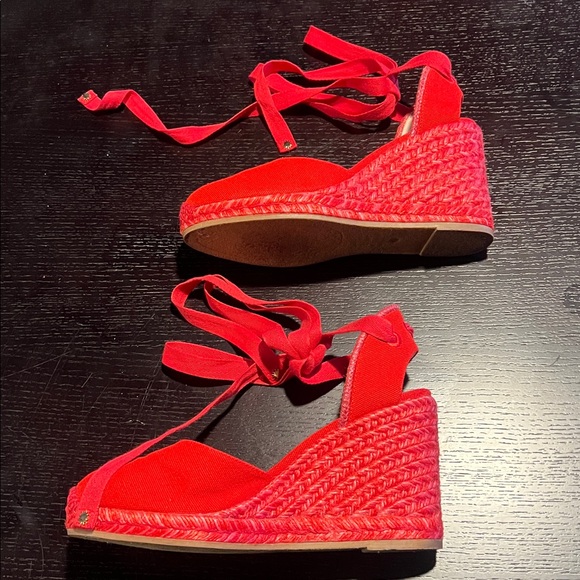 Stuart Witezman red wedge espadrilles. Good used condition. Size 8. - Picture 4 of 8